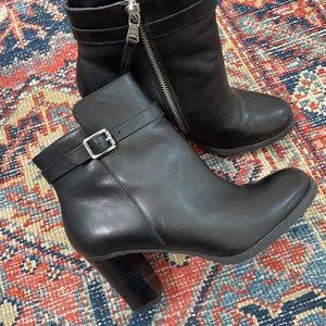 Lauren Ralph Lauren booties